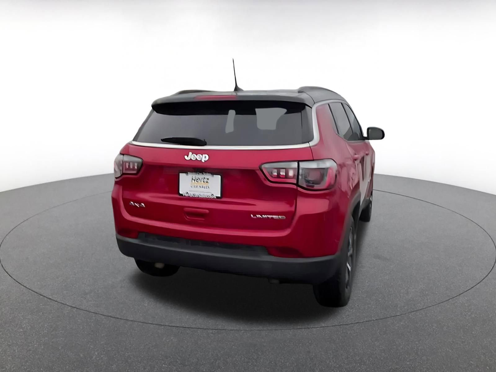 Used 2025 Jeep Compass Limited AWD/4WD image 14
