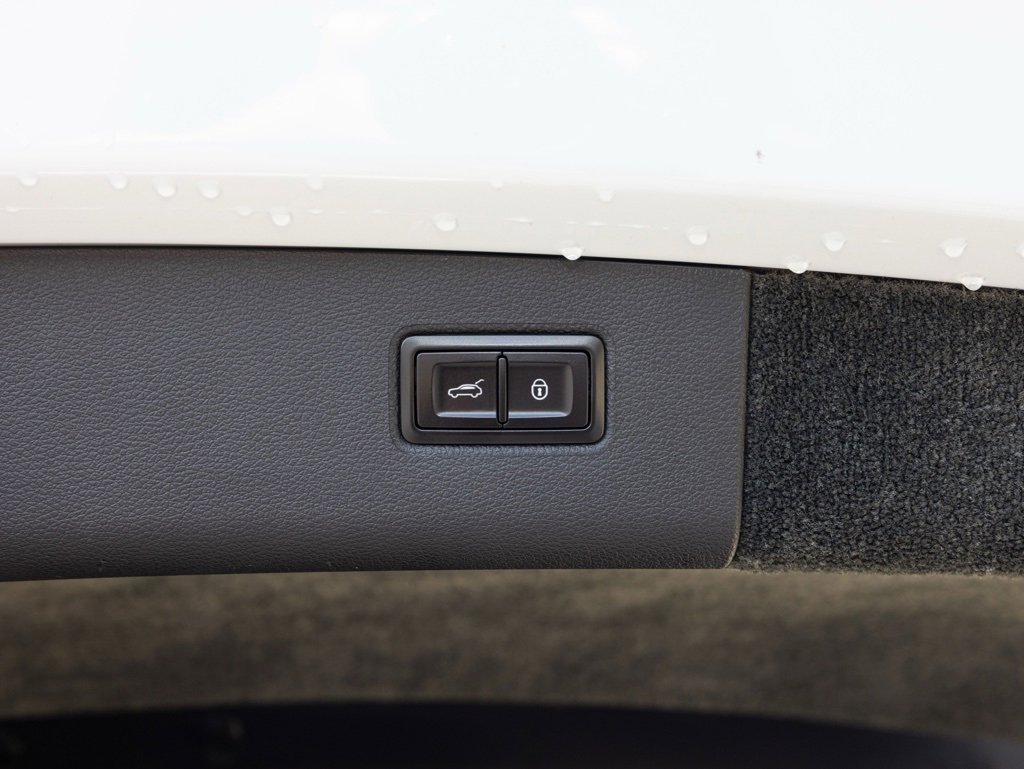 Used 2020 Bentley Bentayga Speed image 49