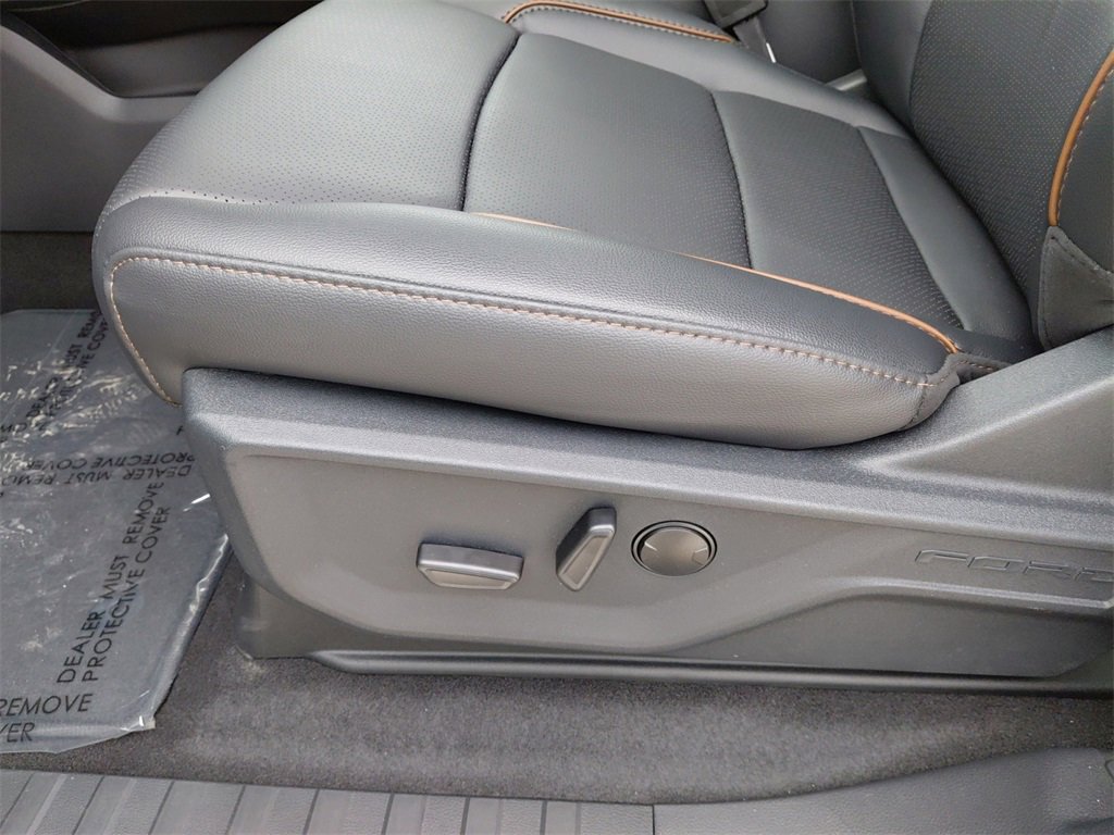 New 2025 Ford F150 Lariat w/ Equipment Group 501A Mid image 27