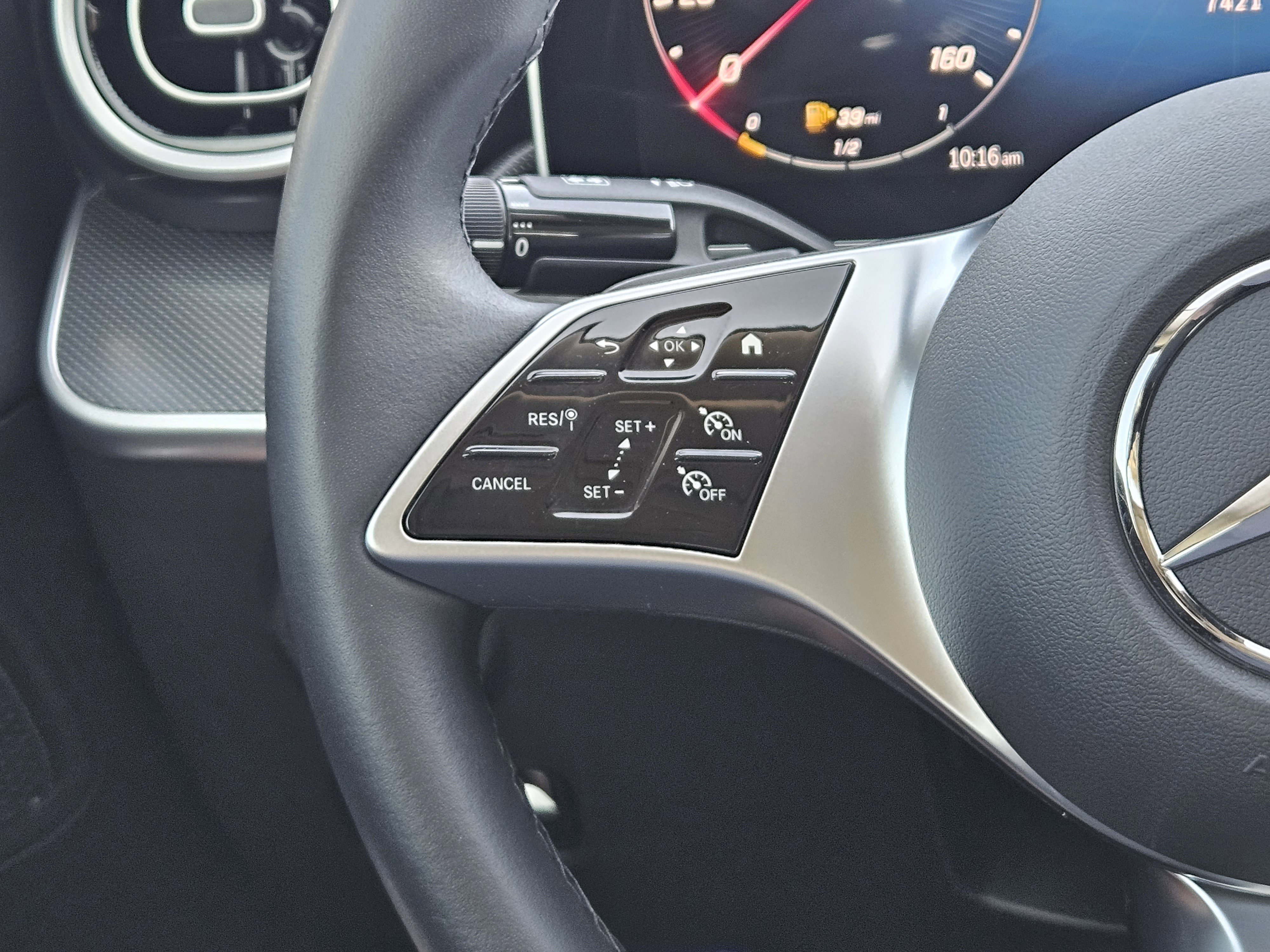 Certified 2025 Mercedes-Benz C 300 Sedan image 28