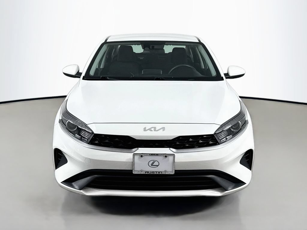 Used 2023 Kia Forte LX FWD image 2