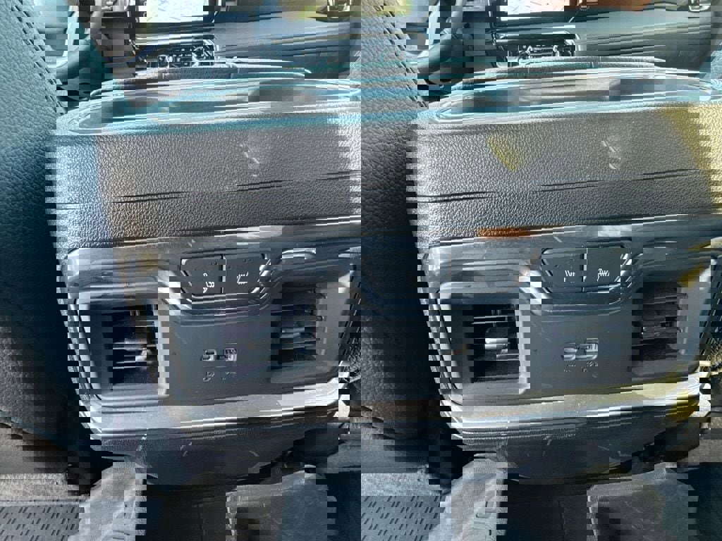 Used 2024 GMC Sierra 1500 Denali image 20