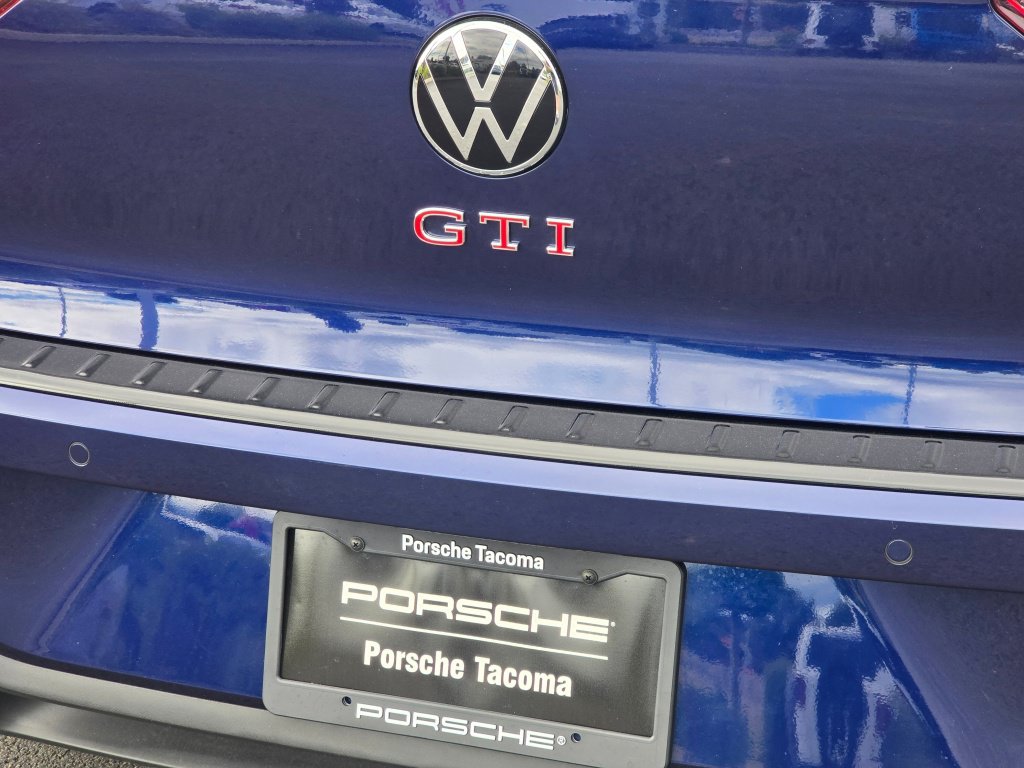 Used 2023 Volkswagen GTI SE FWD image 29