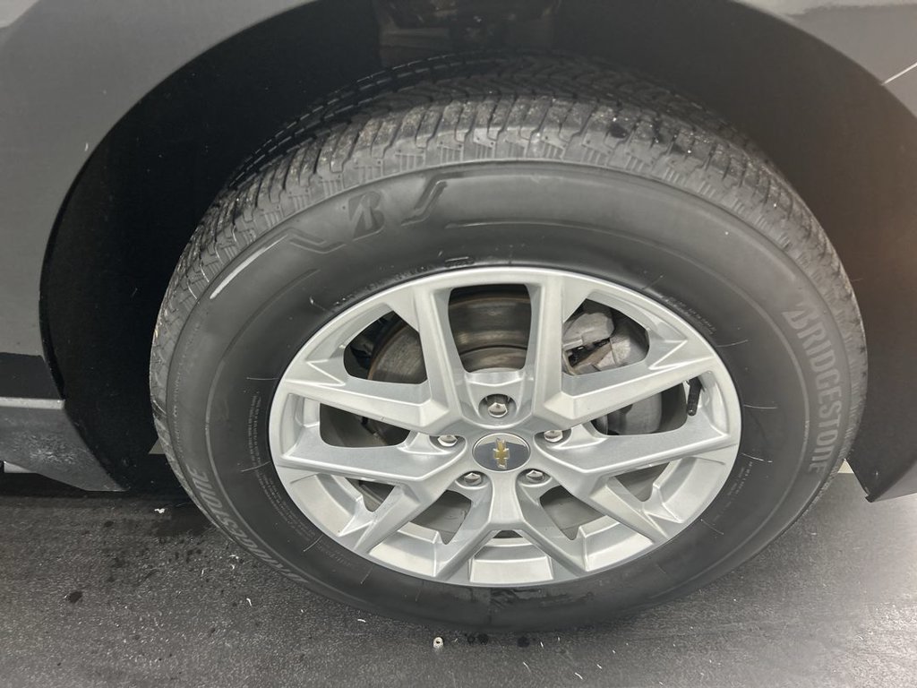 Certified 2024 Chevrolet Equinox LT AWD/4WD image 8