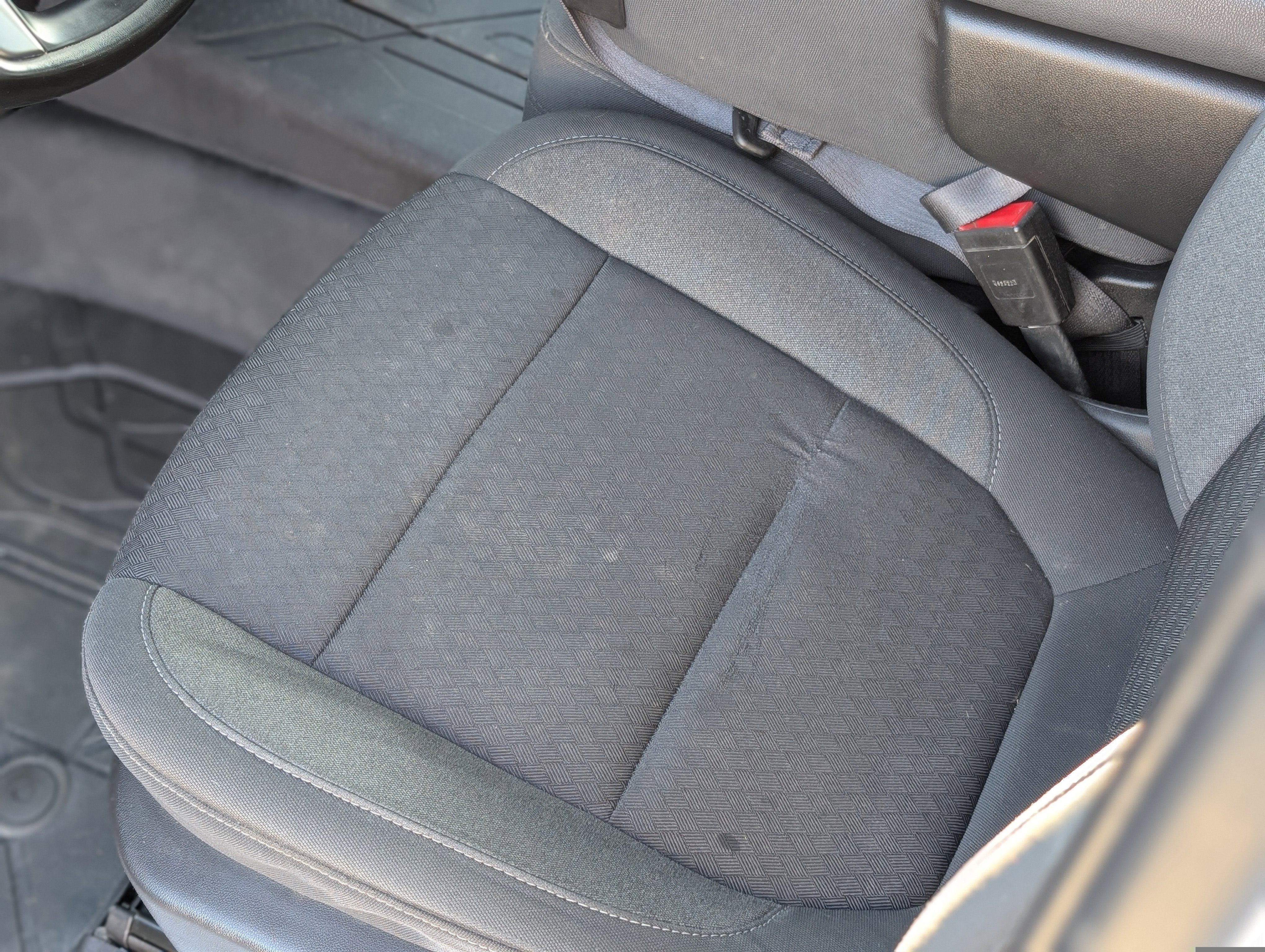 Used 2023 Chevrolet Silverado 2500 LT w/ Snow Plow Prep/Camper Package image 26