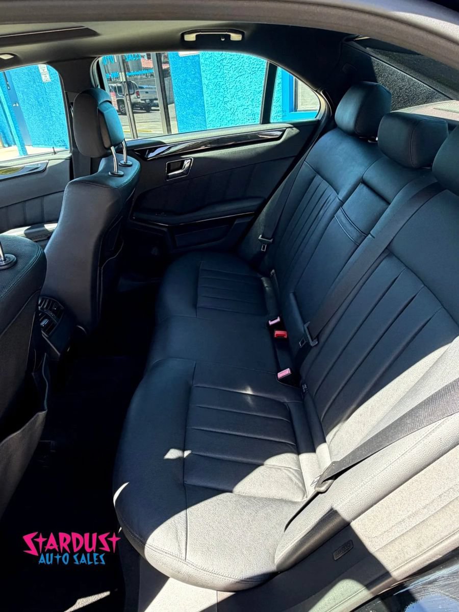 Used 2010 Mercedes-Benz E 550 Sedan image 11