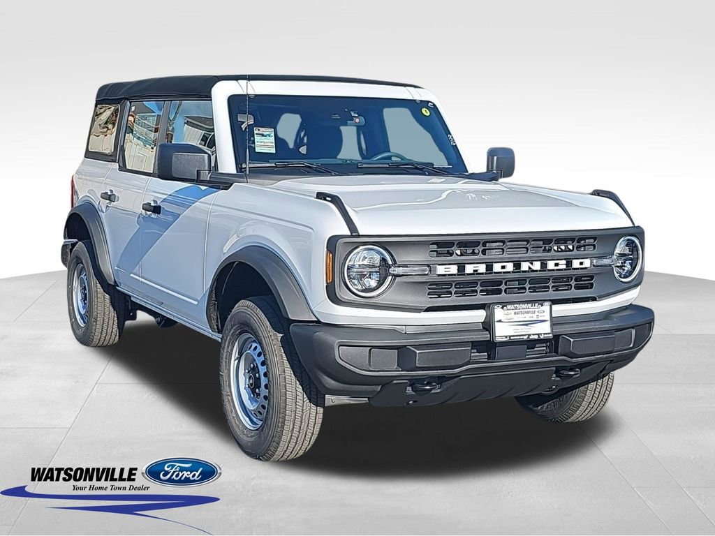 New 2026 Ford Bronco 4-Door image 1