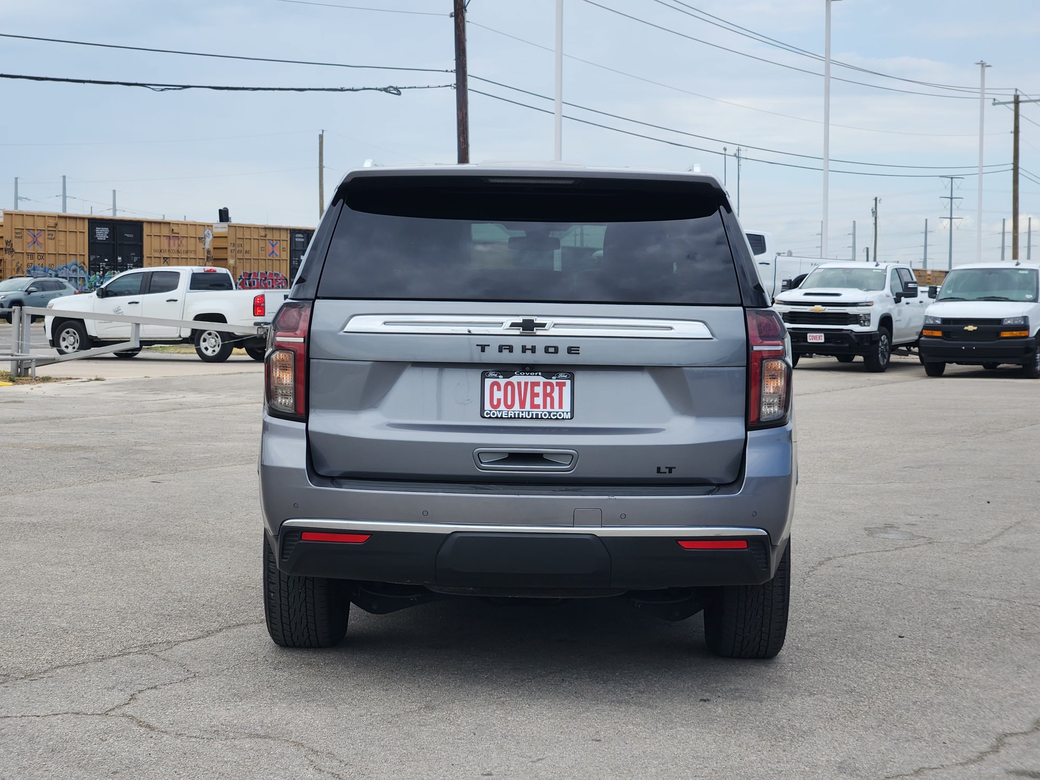 Used 2022 Chevrolet Tahoe LT w/ Luxury Package RWD image 6