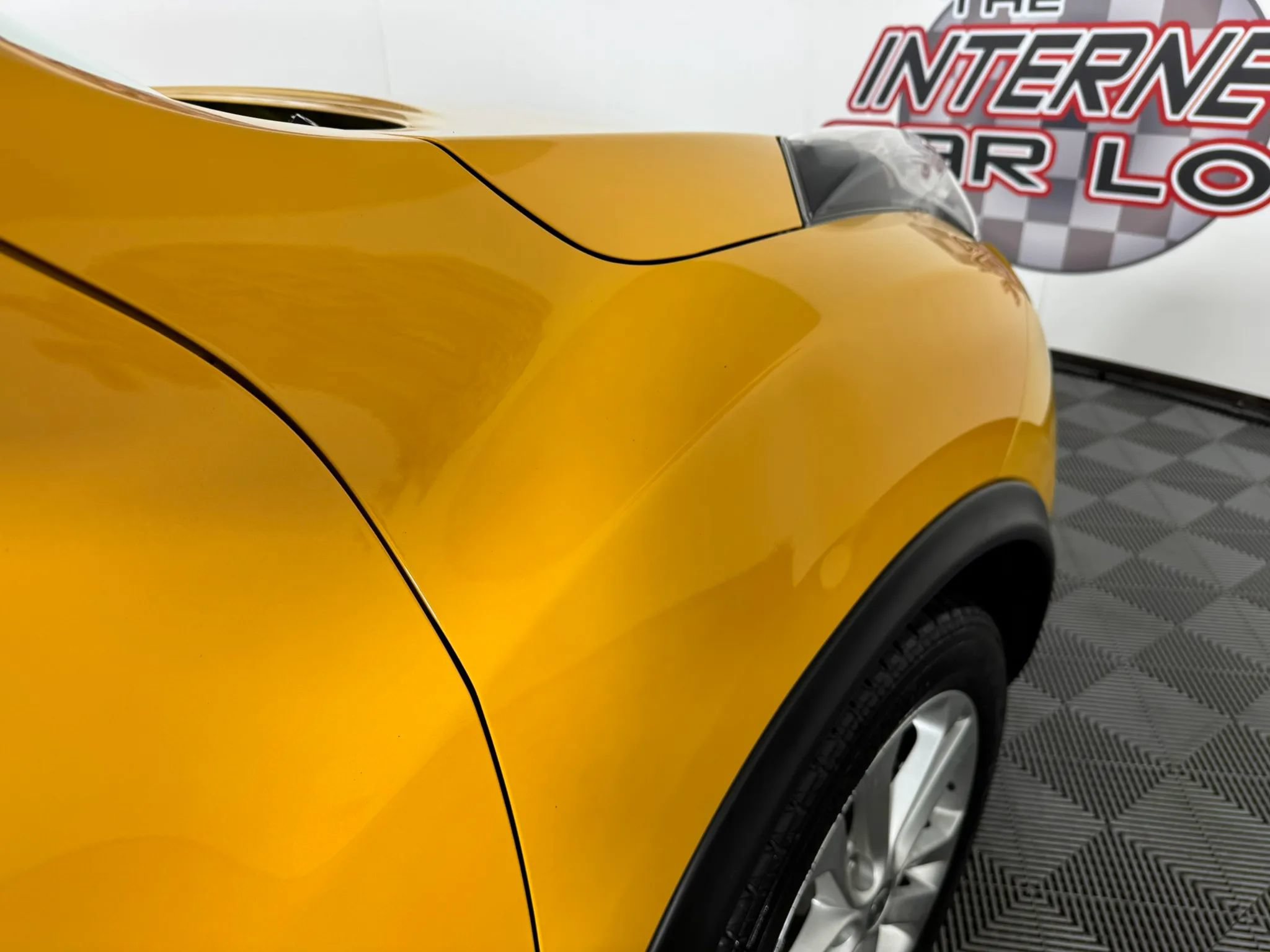 Used 2016 Nissan Juke SL FWD image 32