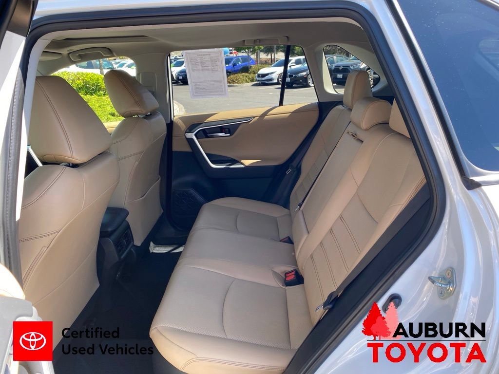 Used 2024 Toyota RAV4 Limited AWD/4WD image 25