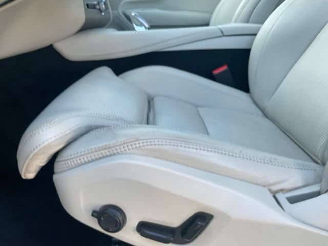 Certified 2024 Volvo XC90 T8 Ultimate AWD/4WD image 13