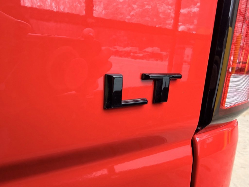 Used 2025 Chevrolet Silverado 2500 LT image 9