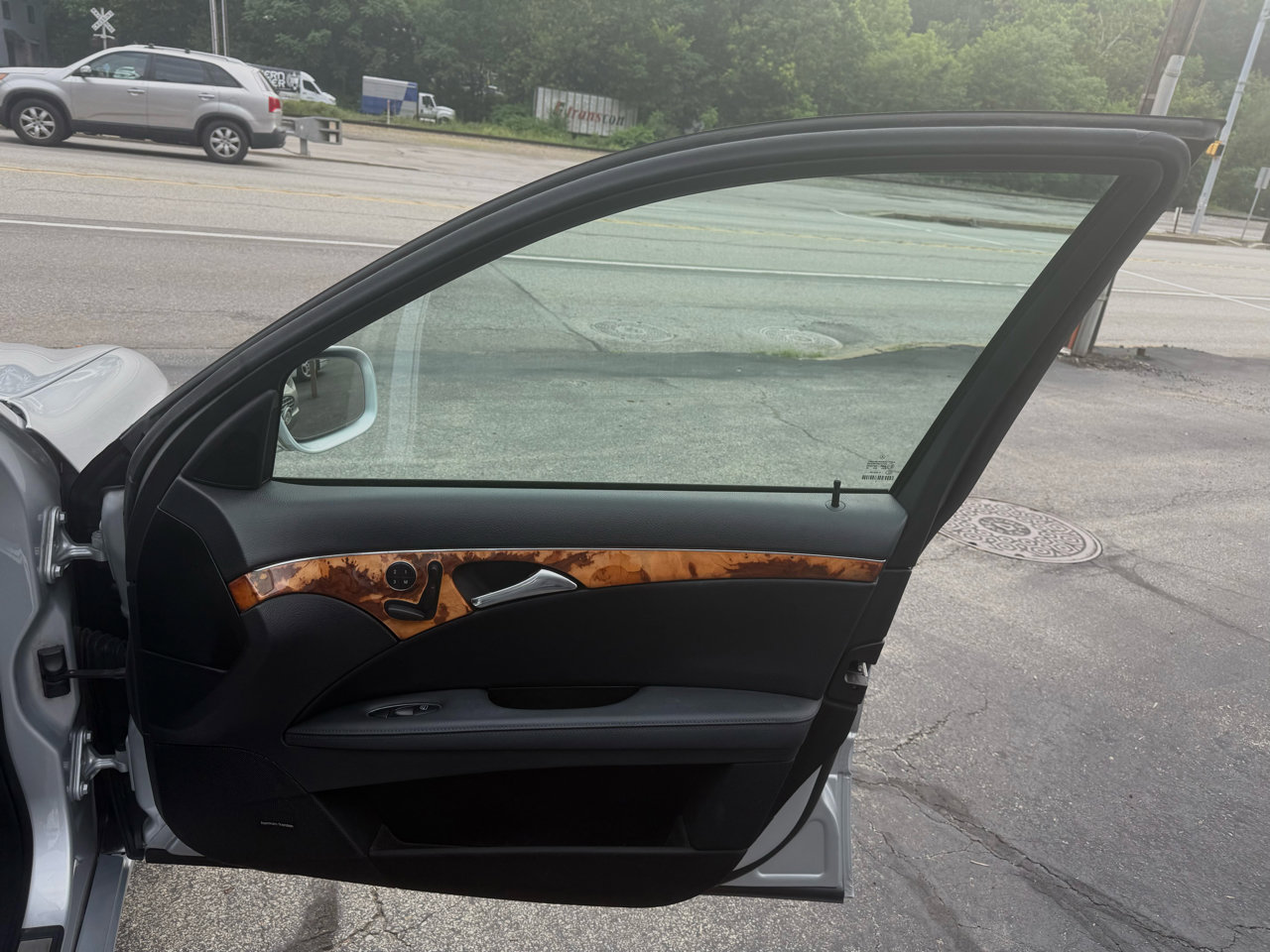 Used 2008 Mercedes-Benz E 350 4MATIC Wagon image 16