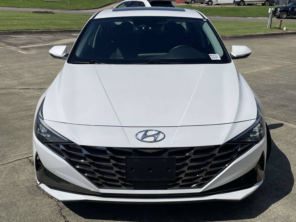 Used 2023 Hyundai Elantra Limited FWD image 8