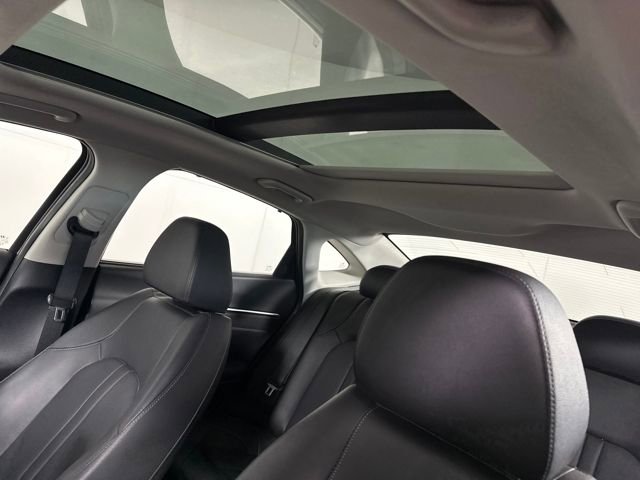 Used 2023 Hyundai Sonata Limited image 12