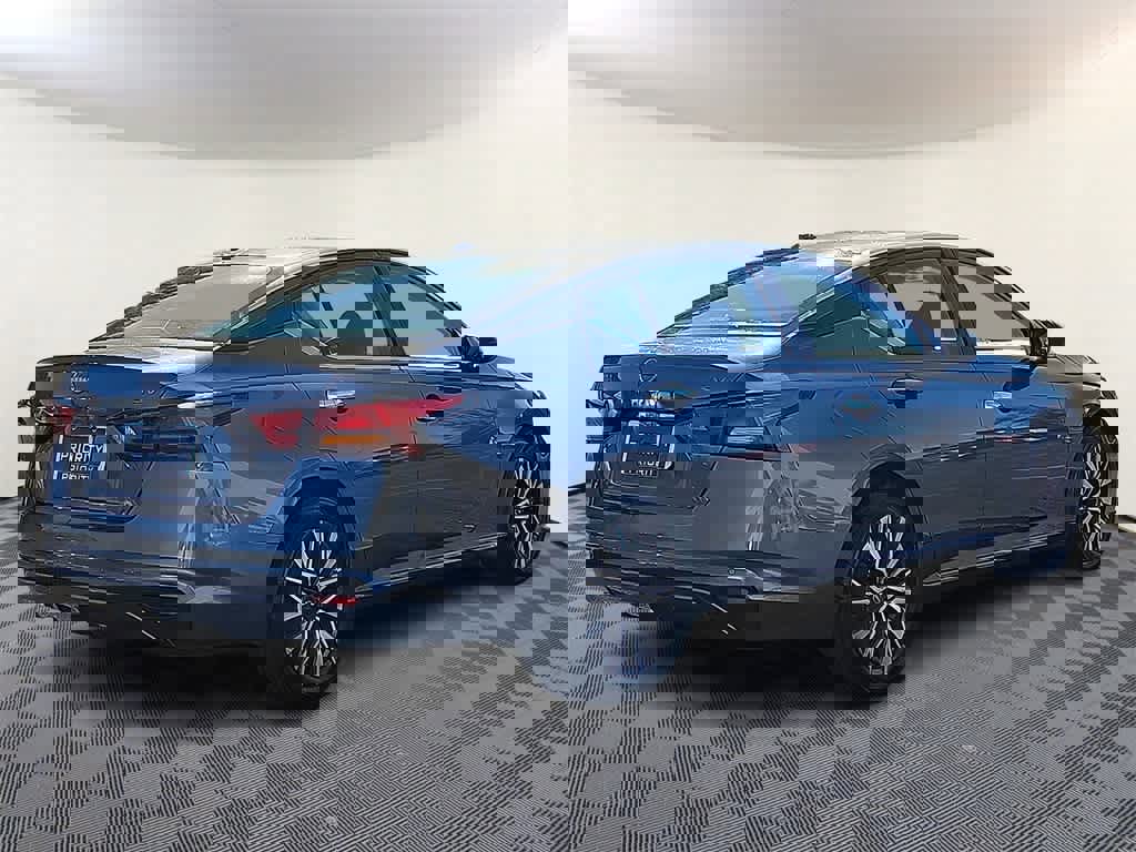 Used 2024 Nissan Altima 2.5 SV image 4