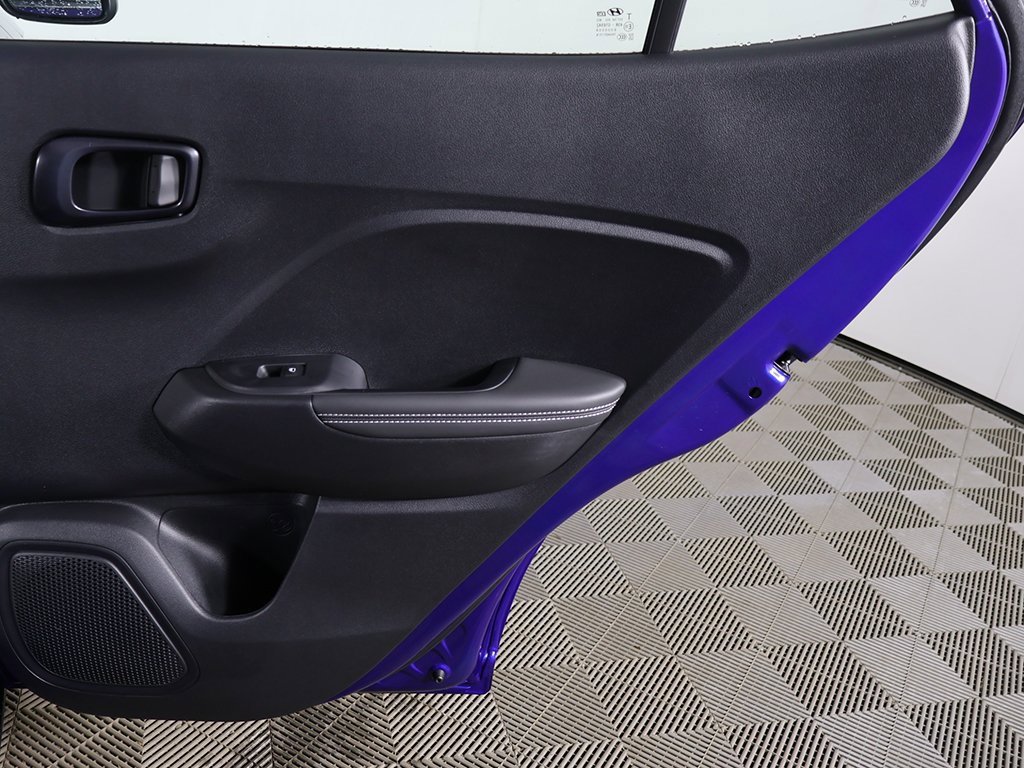 Certified 2025 Hyundai Venue Limited image 25