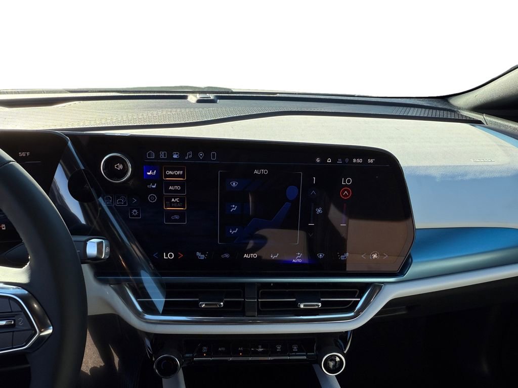 New 2026 Chevrolet Equinox EV LT image 15