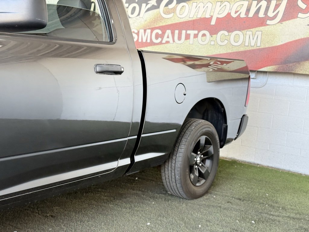 Used 2019 RAM 1500 Express image 2