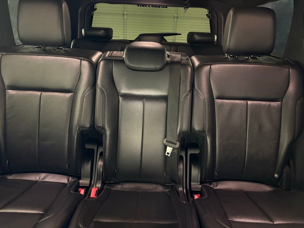 Used 2020 Ford Expedition XLT w/ Equipment Group 202A RWD image 45