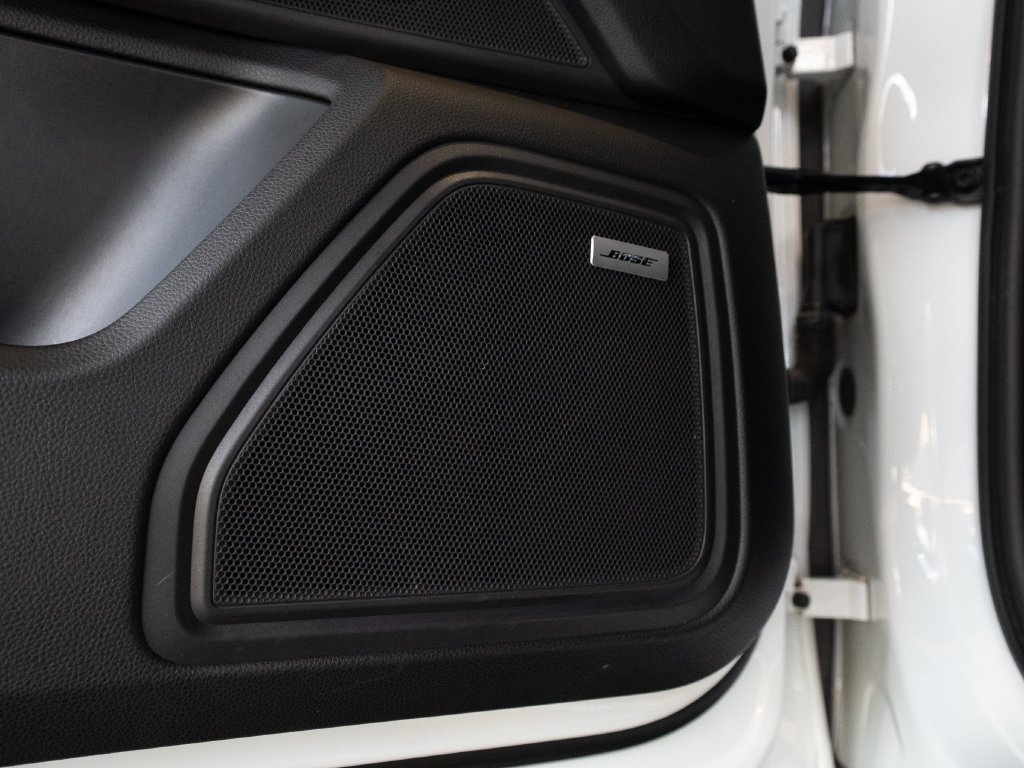 Certified 2021 Porsche Macan AWD/4WD image 22