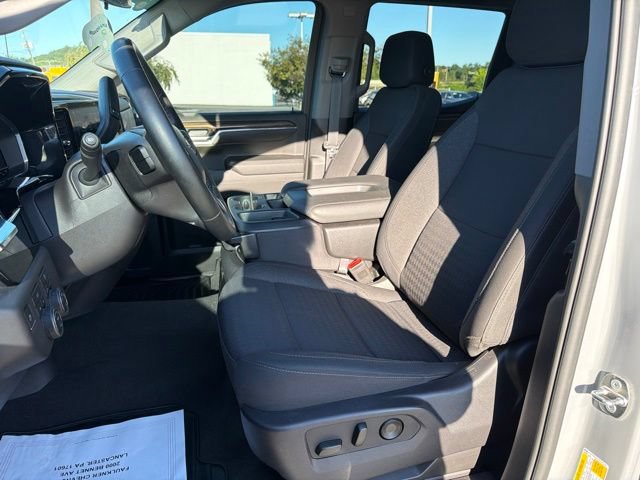 Used 2024 Chevrolet Silverado 1500 LT AWD/4WD image 13