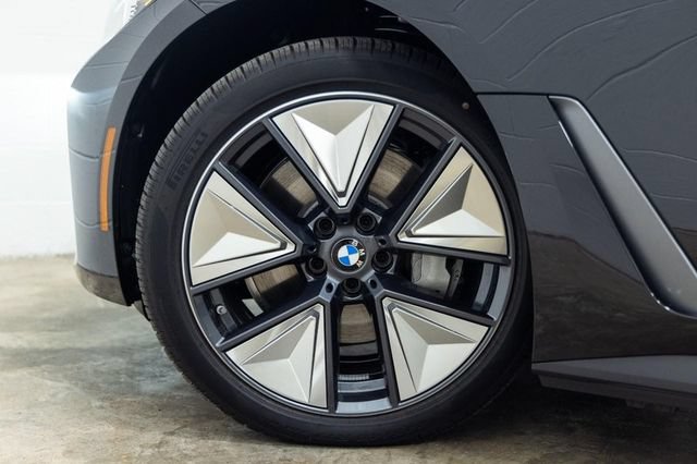Certified 2025 BMW i4 xDrive40i w/ Premium Package AWD/4WD image 28