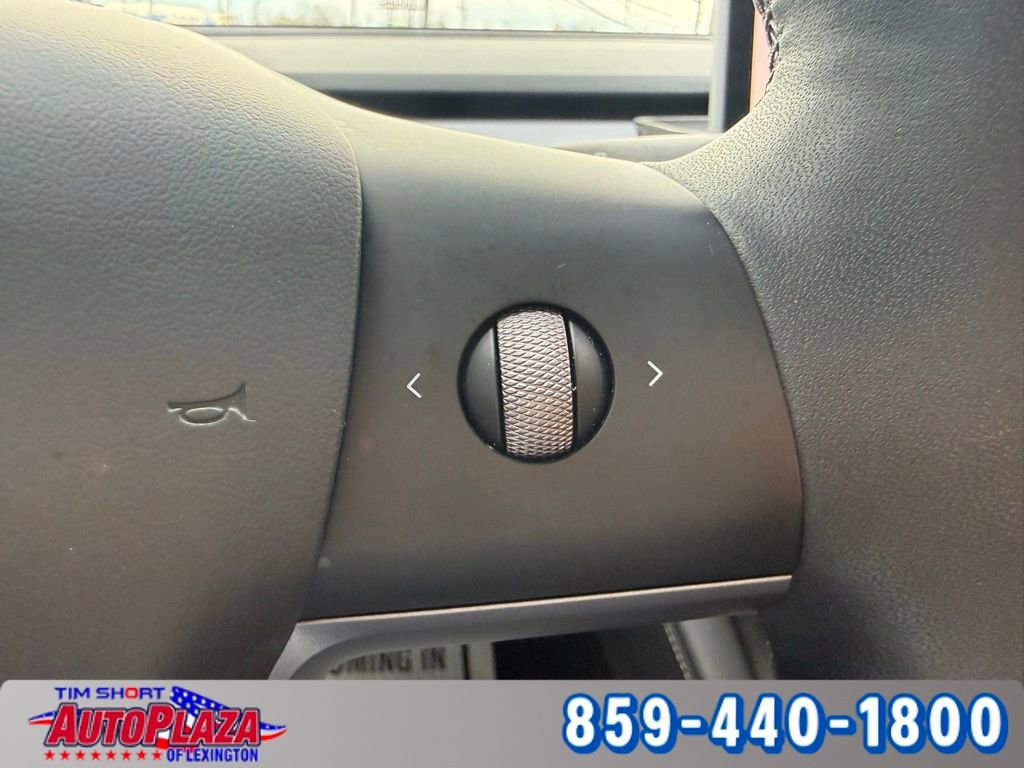 Used 2023 Tesla Model 3 Performance image 24