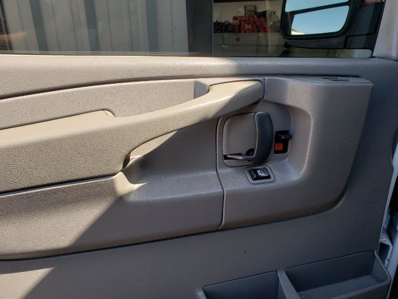 Used 2014 GMC Savana 2500 RWD image 19