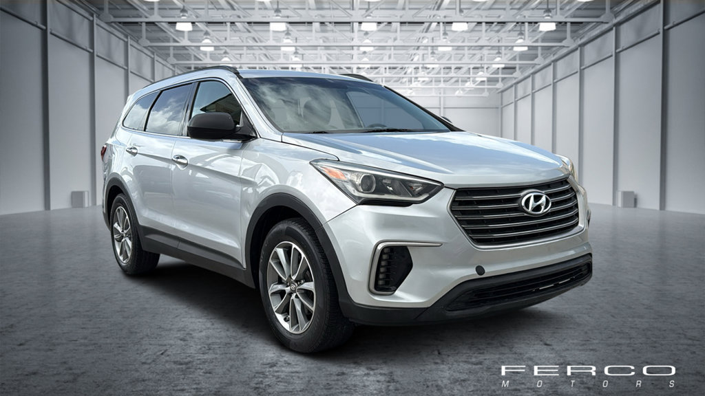 Used 2017 Hyundai Santa Fe SE FWD image 7
