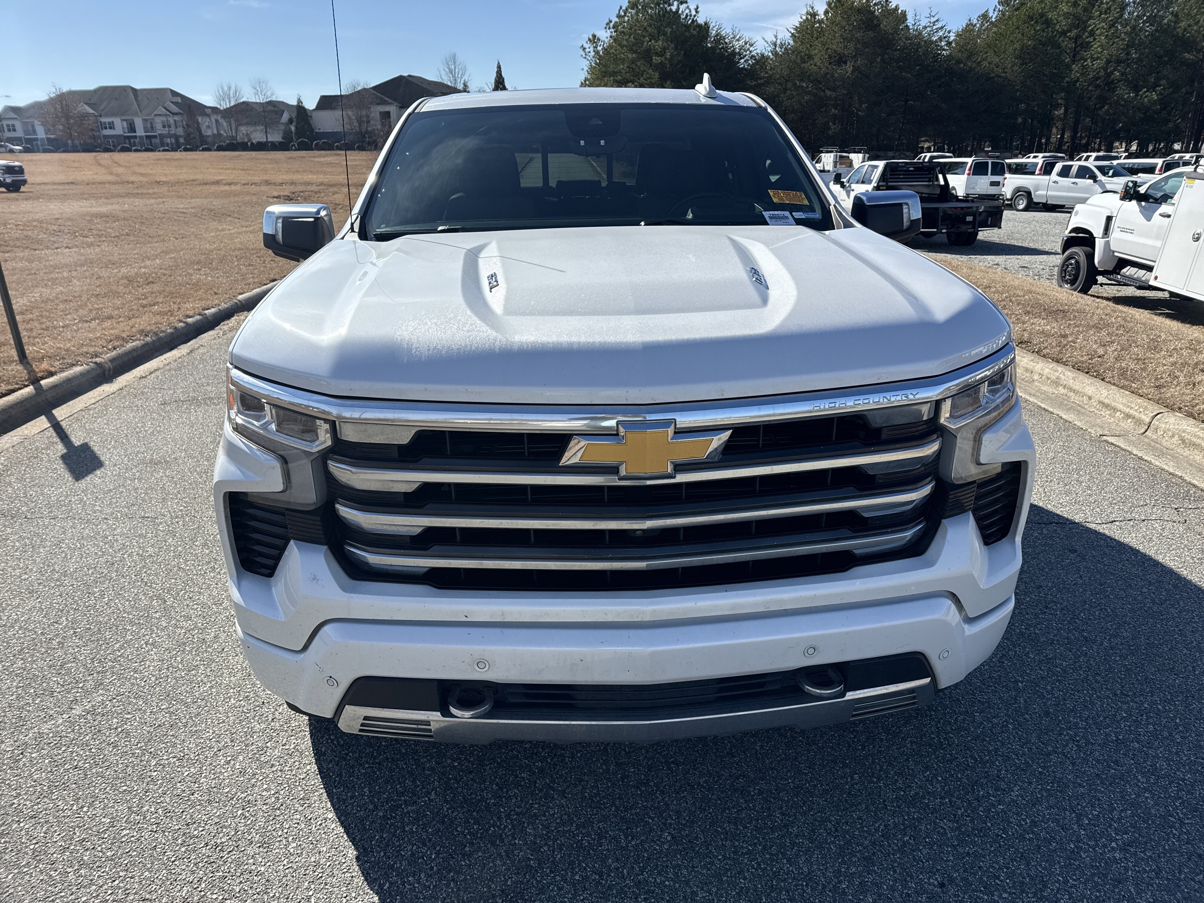 Used 2023 Chevrolet Silverado 1500 High Country image 3