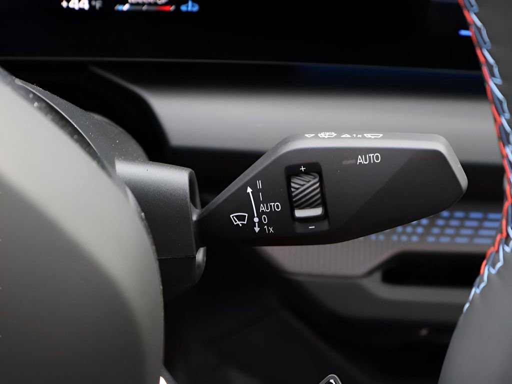 Certified 2025 BMW M235i xDrive w/ Premium Package image 34