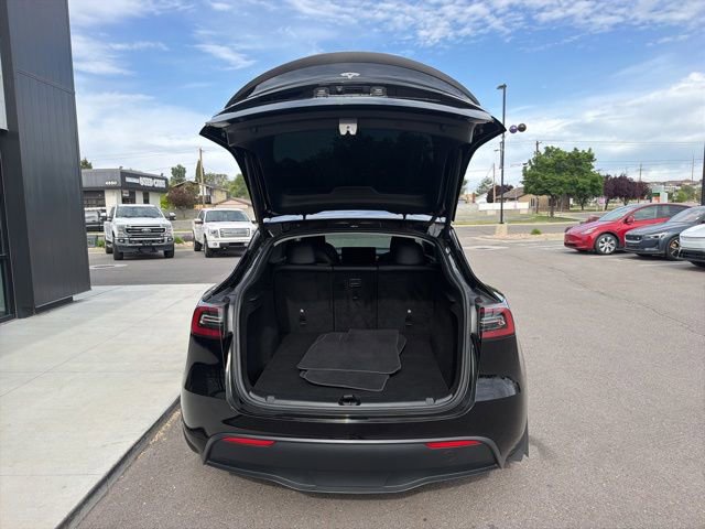 Used 2023 Tesla Model Y Performance AWD/4WD image 7