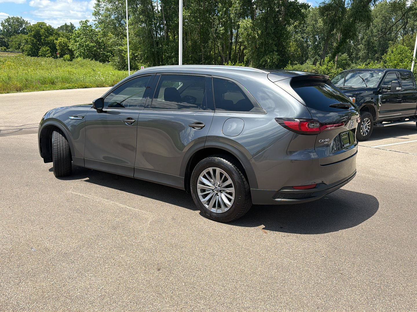 Used 2024 MAZDA CX-90 Plug-In Hybrid w/ Preferred AWD/4WD image 3