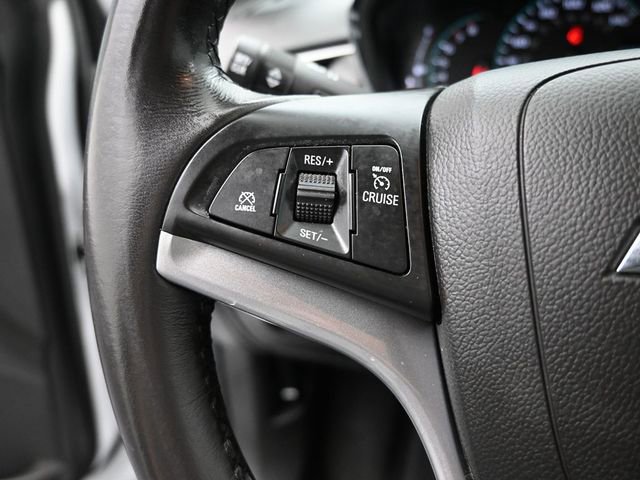 Used 2021 Chevrolet Trax LT w/ Sport Edition image 6