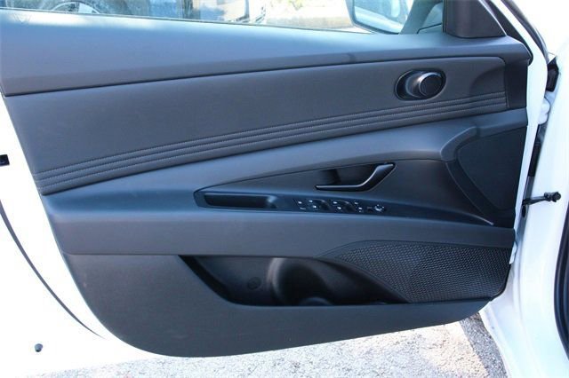 Certified 2026 Hyundai Elantra Sport image 11