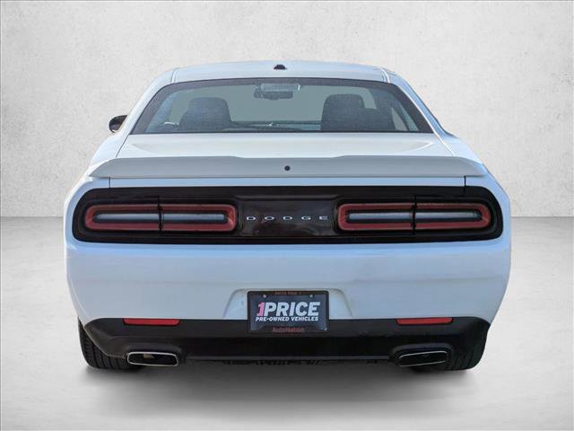 Used 2020 Dodge Challenger SXT image 7