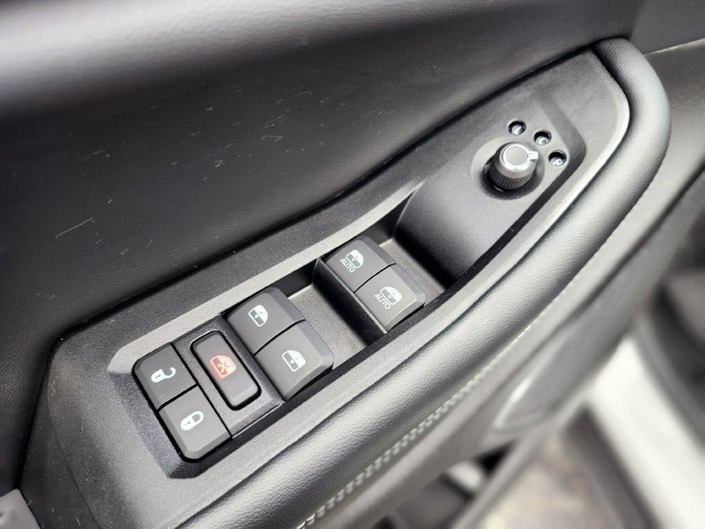 Used 2026 Jeep Grand Cherokee Limited AWD/4WD image 17