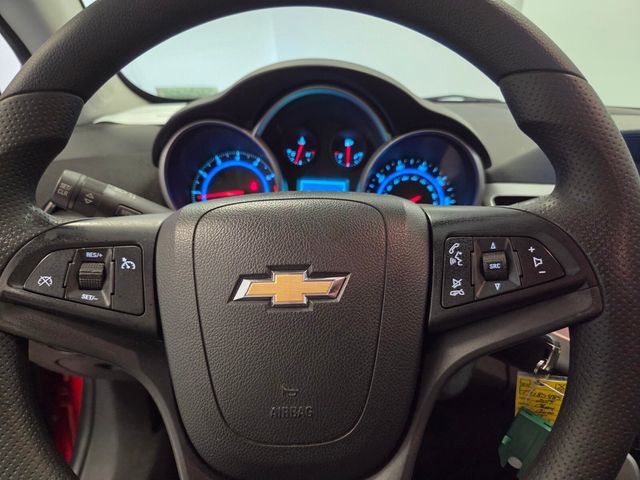 Used 2015 Chevrolet Cruze LT image 20