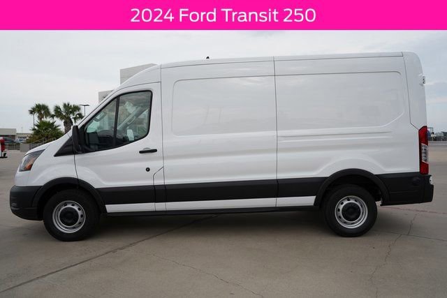 New 2024 Ford Transit 250 148 Medium Roof RWD image 4