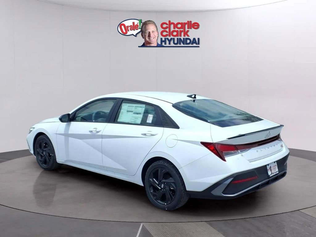 New 2026 Hyundai Elantra Sport FWD image 3