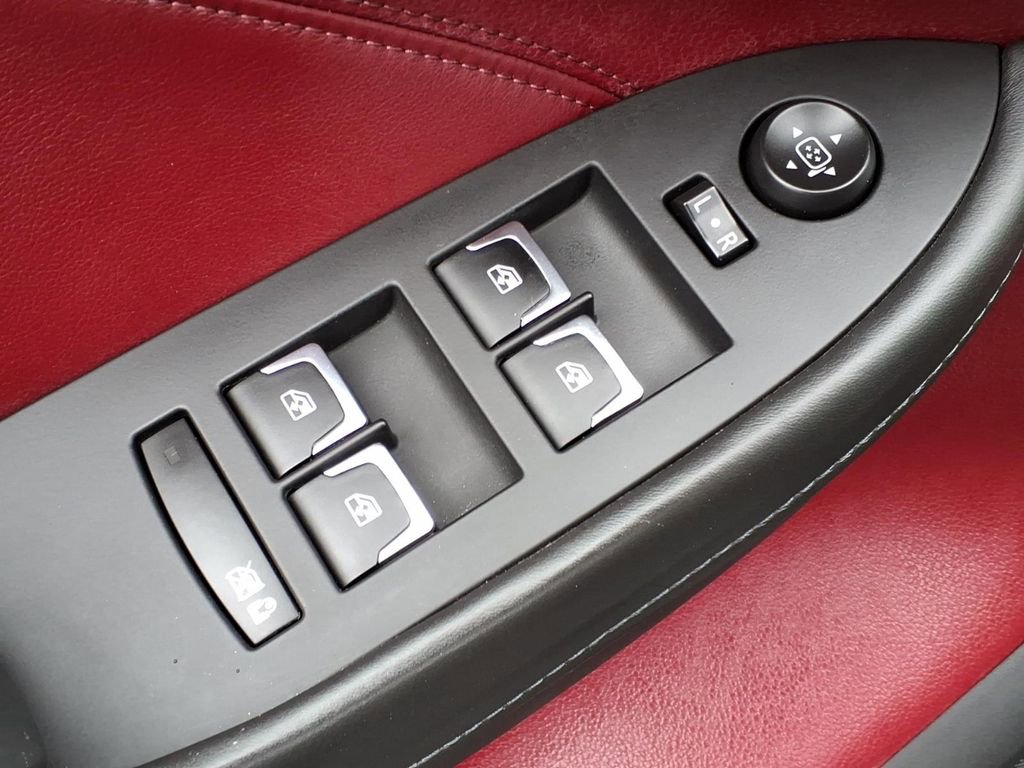 Used 2016 Cadillac CTS Premium image 16