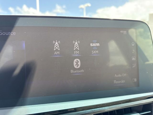 Used 2022 Lexus ES 300h w/ Premium Package image 16