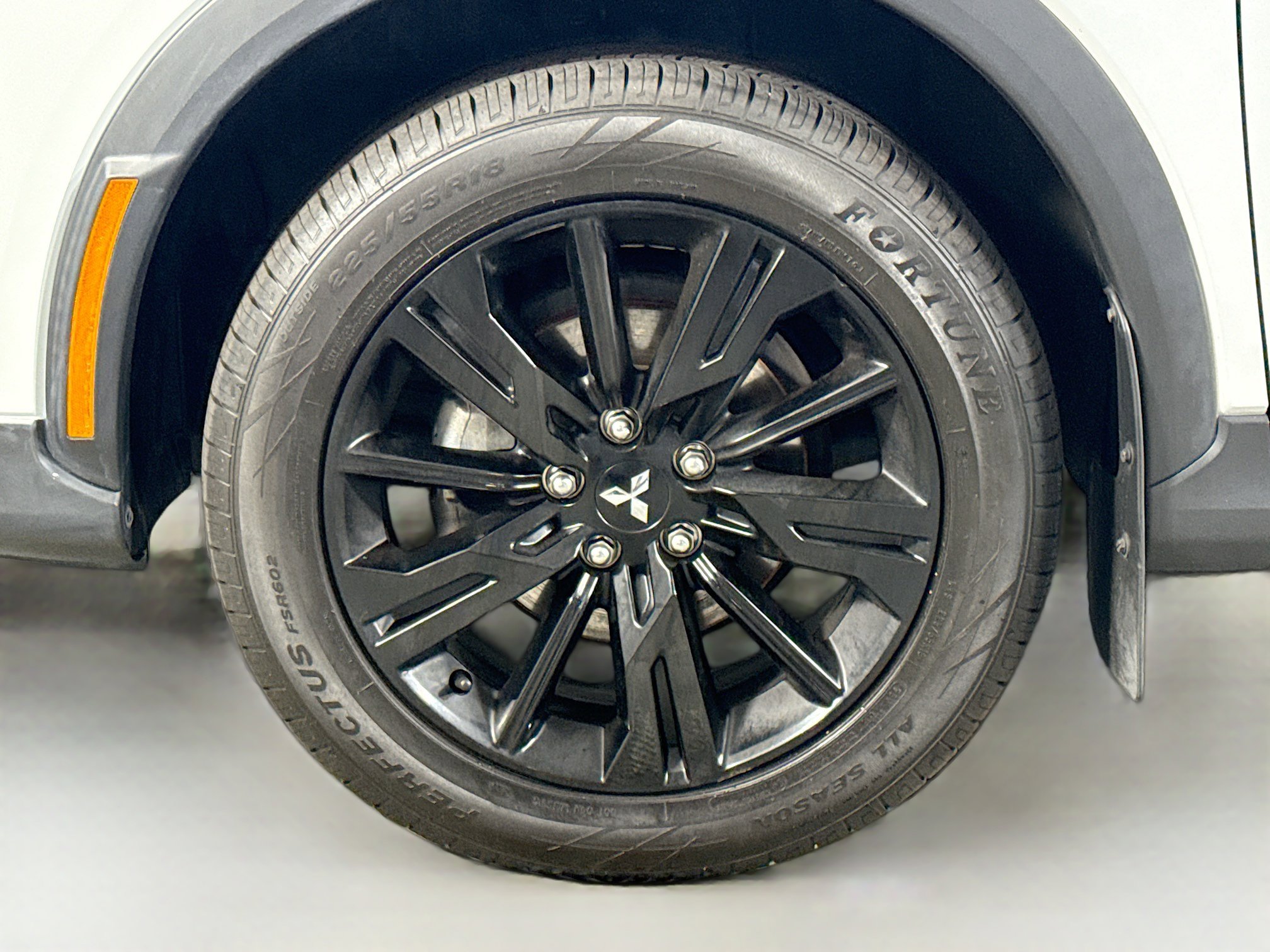 Used 2023 Mitsubishi Eclipse Cross LE image 38