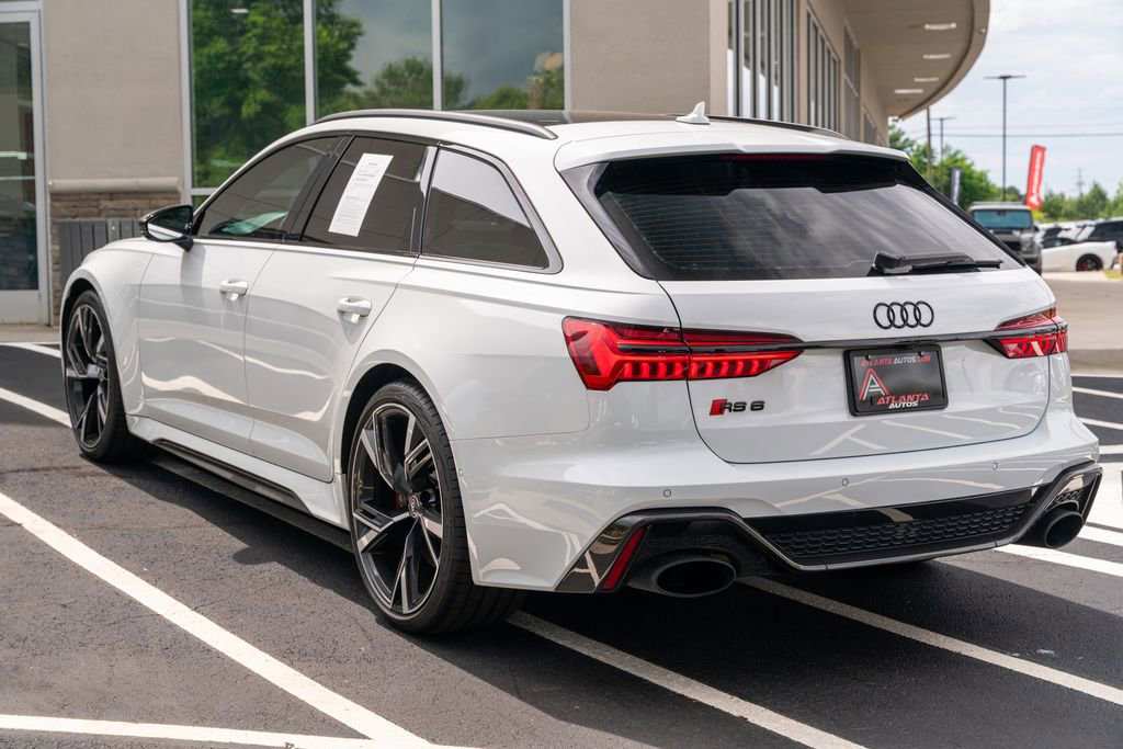 Used 2021 Audi RS 6 w/ Carbon Optic Package AWD/4WD image 20