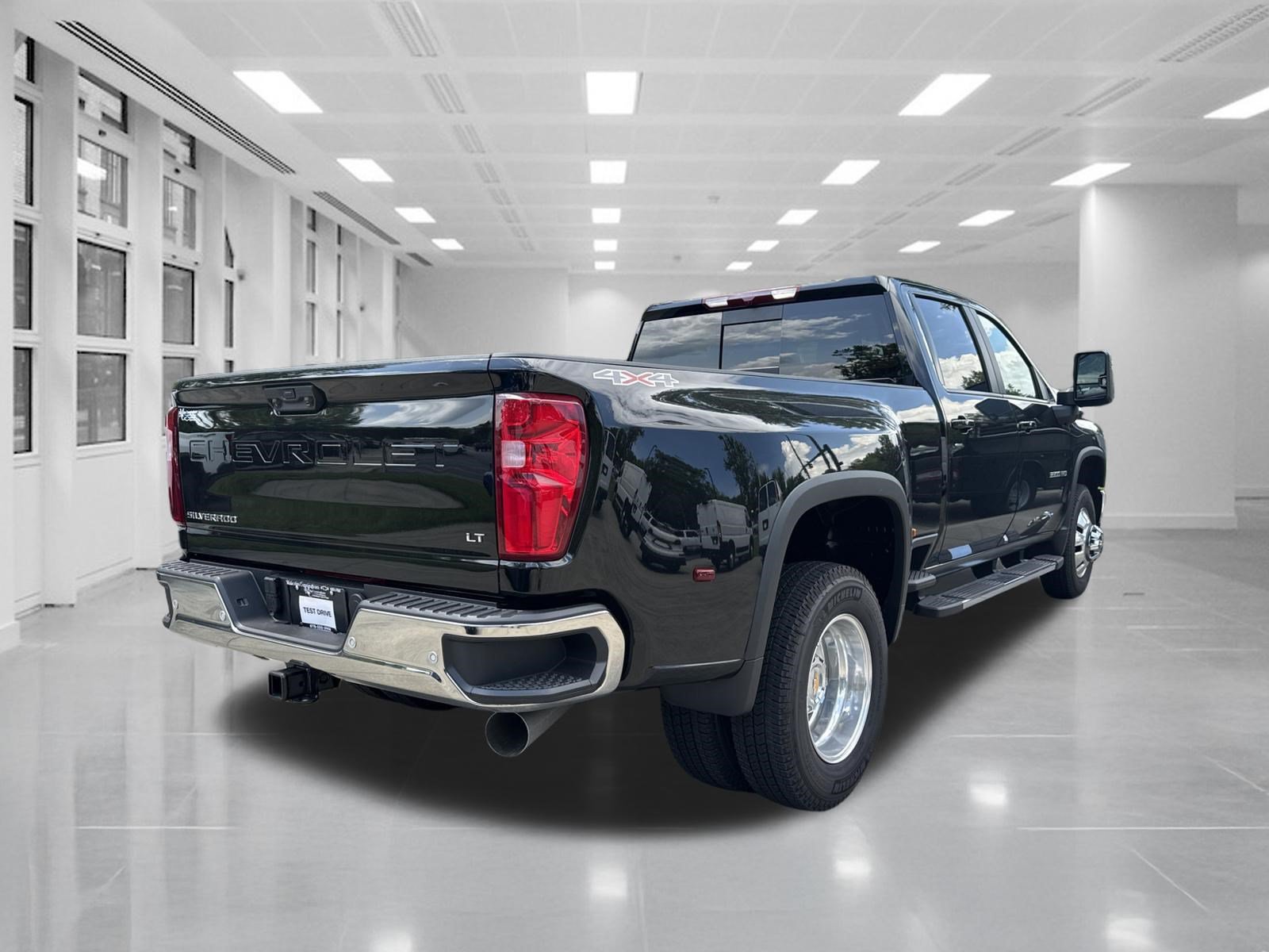 New 2026 Chevrolet Silverado 3500 LT w/ All Star Edition AWD/4WD image 5