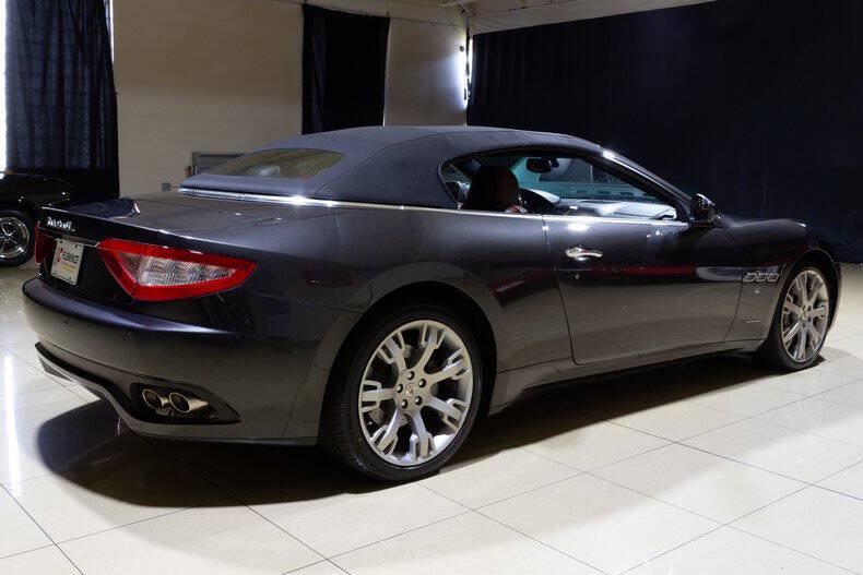 Used 2012 Maserati GranTurismo Convertible RWD image 23