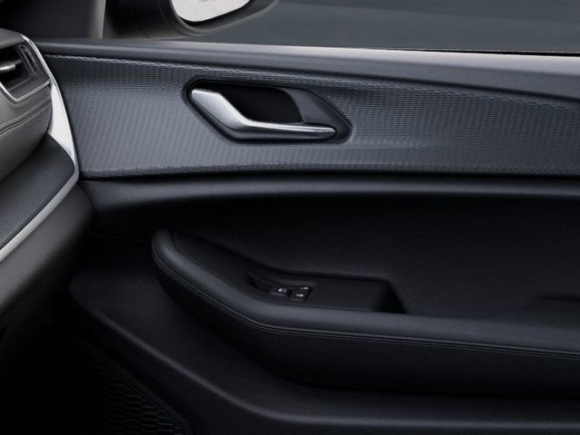 New 2025 Jeep Grand Cherokee L Altitude image 25