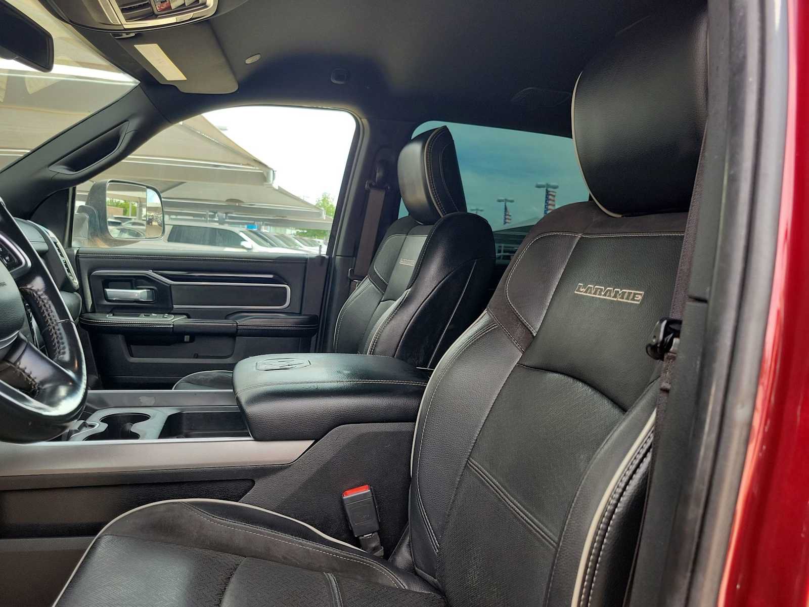 Used 2021 RAM 2500 Laramie w/ Night Edition AWD/4WD image 15