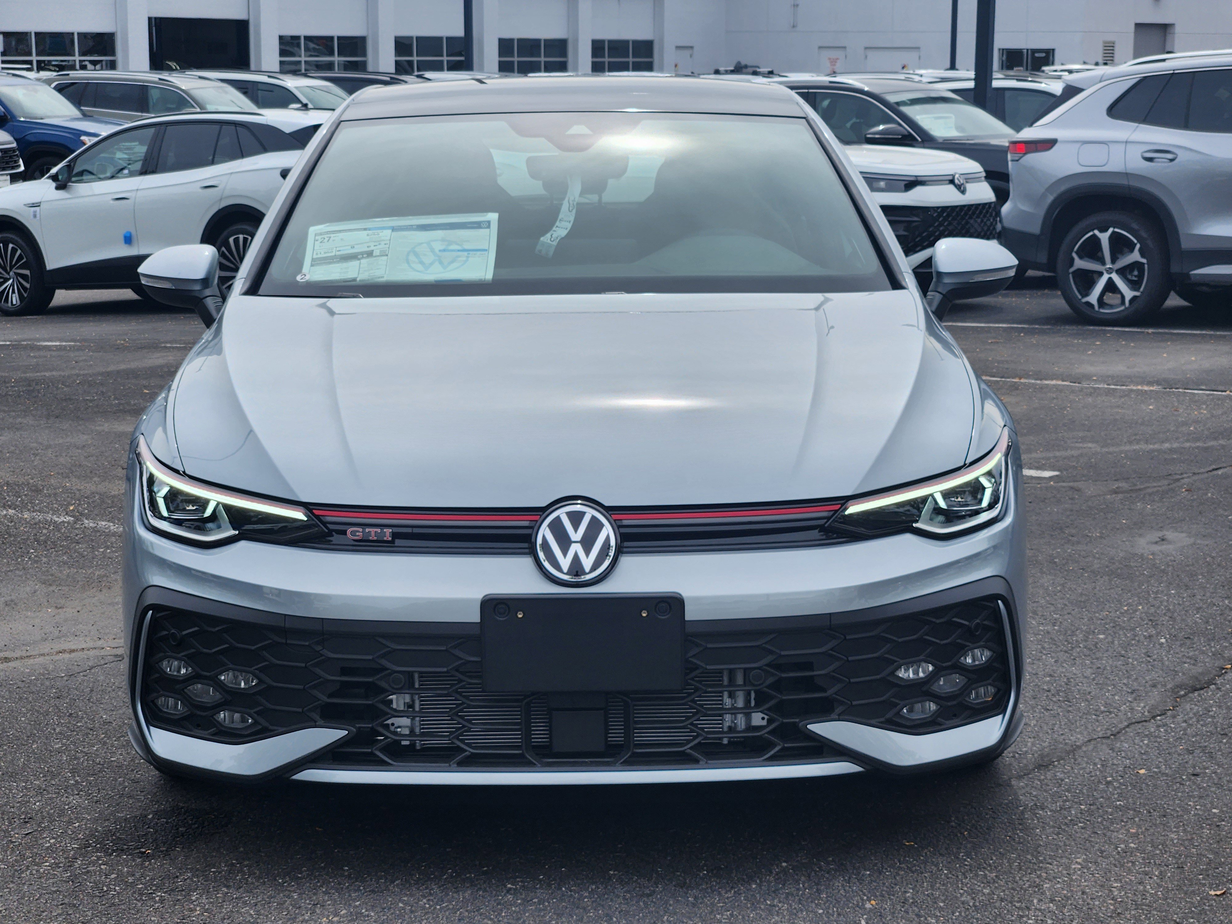 New 2025 Volkswagen Golf SE image 9